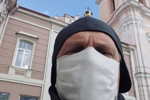 Lietuvos menininkai atskleidė, kur karantino metu saugo savąsias karūnas