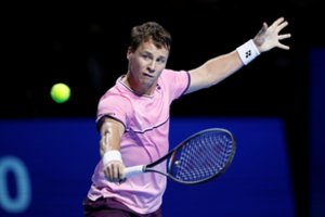 R. Berankis apie kitus šalies tenisininkus: „Jie pinigų neturi, o mano biudžetas 200 tūkstančių“