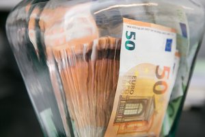 Įklampino sena sutartis – už klaidą paklos milijonus