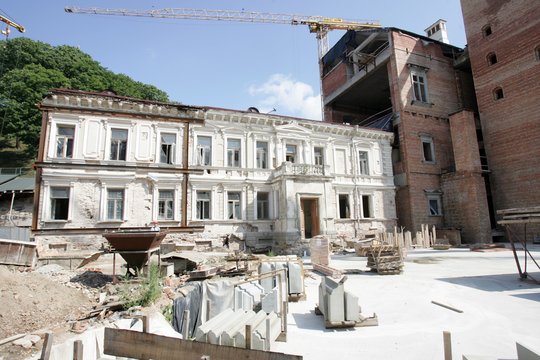 2002 m. pradėti Lietuvos Didžiosios Kunigaikštystės Valdovų rūmų atstatymo darbai.<br>T.Bauro nuotr.