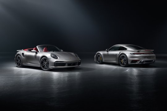 Inžinerinė pagunda: vokiečiai pristatė naująjį „Porsche 911 Turbo S“