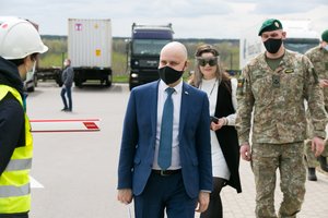 Viename sostinės bendrabutyje – ypatinga situacija dėl koronaviruso: prašo gyventojus atsiliepti