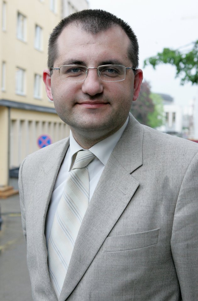 Santaros klinikų Šeimos medicinos centro vadovas VU Medicinos fakulteto profesorius Vytautas Kasiulevičius.<br>T.Bauro nuotr.