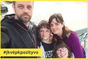 Per pandemiją pasilikusi Lietuvoje amerikietė klajoklišką gyvenimą perėmė iš savo tėvų