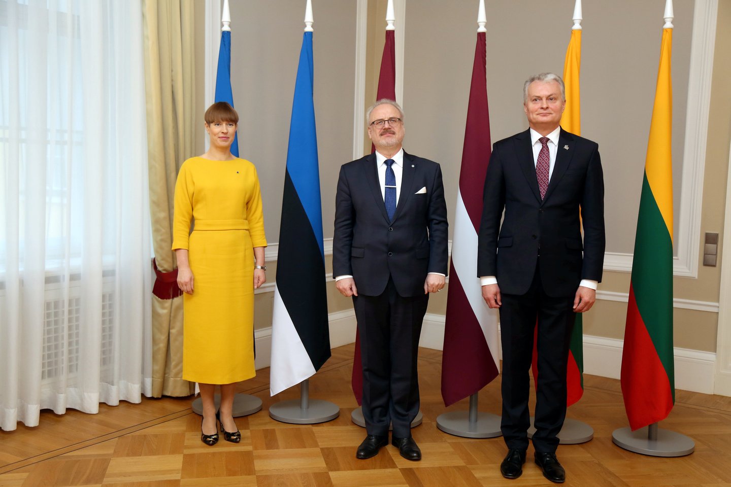  (iš kairės): Estijos prezidentė K.Kaljulaid, Latvijos prezidentas E.Levitas ir Lietuvos prezidentas G.Nausėda.<br> Imago Images/Scanpix nuotr.