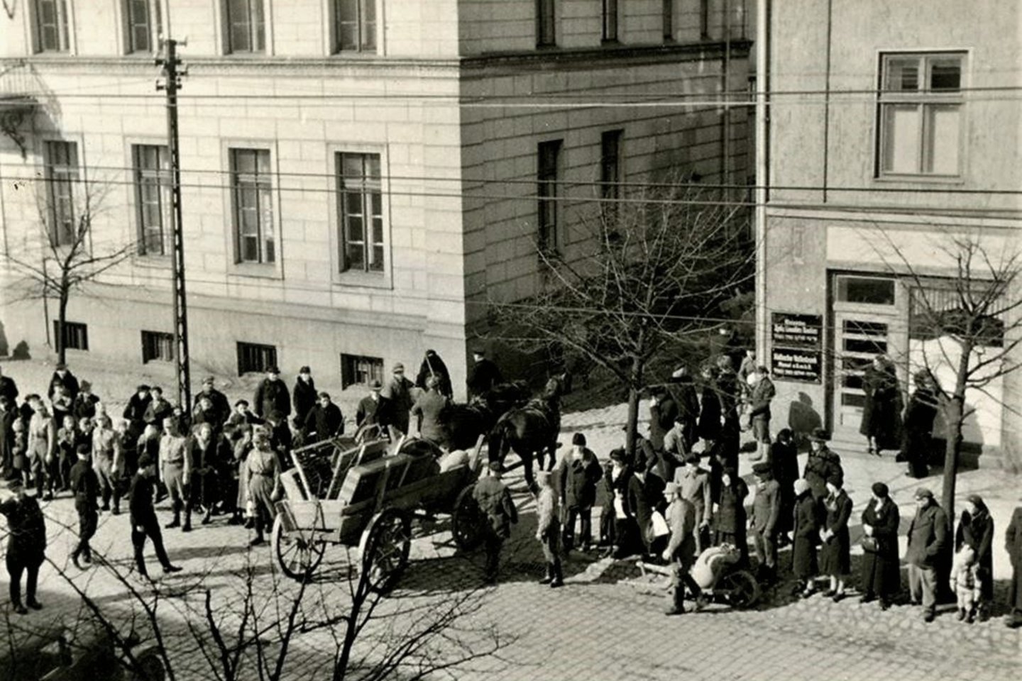 Po žaibiško vokiečių anšliuso lietuviai ir žydai bėgo ir Klaipėdos.<br>Klaipėdos apskrities bibliotekos archyvas. 