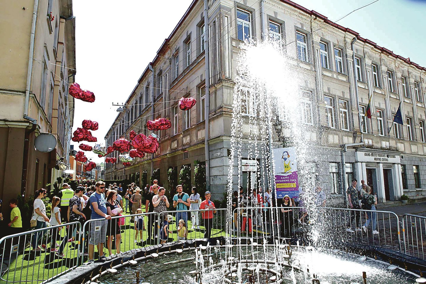 Šventės sumanytojai teigė, kad pastaraisiais metais žmonių susidomėjimas miesto gimtadieniu buvo ypač didelis.<br>M.Patašiaus nuotr.