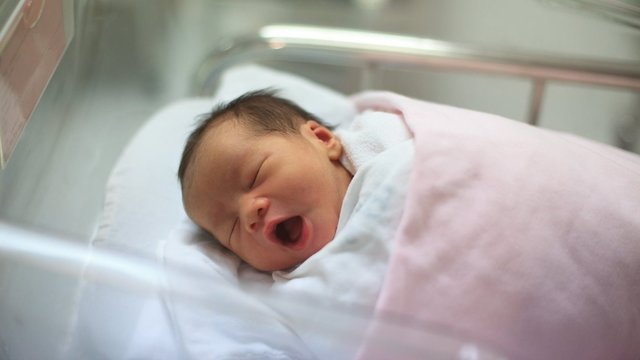 Kretingoje gimusiems kūdikiams skambės varpo dūžiai: idėja vietinius graudina