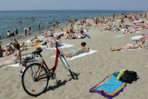 Mėlynosios vėliavos statusas suteiktas penkiems Lietuvos paplūdimiams 