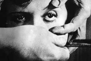 Luiso Bunuelio sapnai ir iliuzijos – kai nepadeda nei maldos, nei burtai, nei telepatija