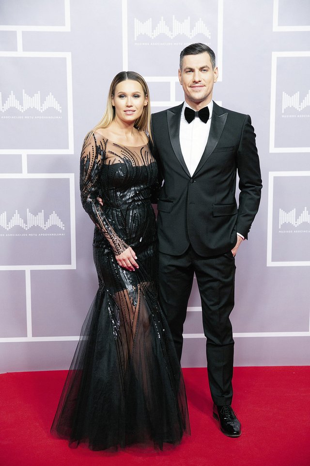 Justinas Jankevičius su mylimaja Greta.<br> LR archyvo nuotr.