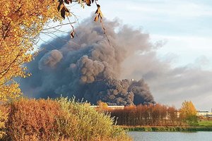 Pirma gaisro „Ekologistikoje“ dalis keliauja į teismą – bus teisiami du ugniagesiai