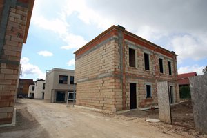 Sustojusi NT rinka paskatino statytojus imtis netradicinių sprendimų – sieks susigrąžinti būsto pirkėjus