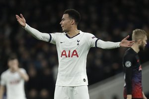 Į „Tottenham“ žvaigždės namus įsilaužė peiliu ginkluoti užpuolikai