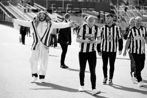 Anglijoje – pasipriešinimas Saudo Arabijos princo norui įsigyti klubą