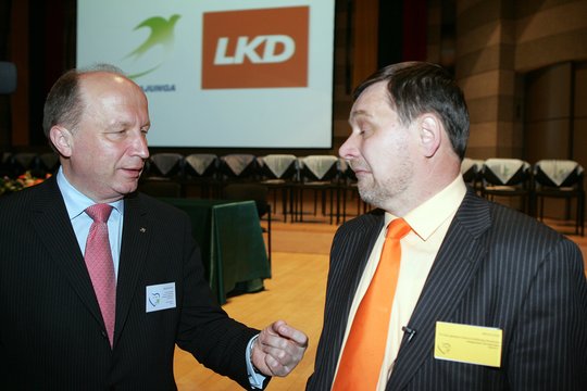 2008 m. oficialiai susijungė „Tėvynės sąjunga“ ir Lietuvos krikščionių demokratų partija.<br>T.Bauro nuotr.