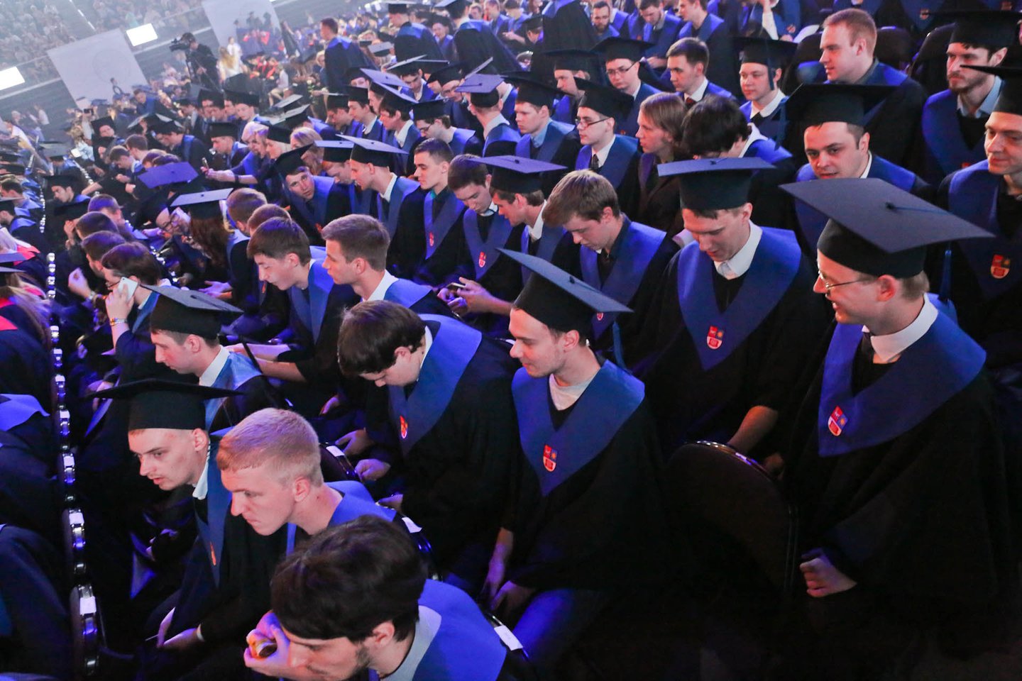 Pasak ministerijos atstovų, tikėtina, kad įprasta diplomų teikimo ceremonija šiemet vykti negalės.<br>G.Bitvinsko nuotr.
