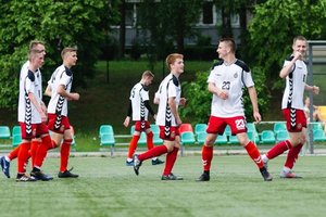 Vaikai galės grįžti į futbolo treniruotes