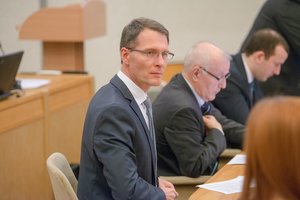 Iš finansinės paramos dėl karantino – draudimas išieškoti skolas