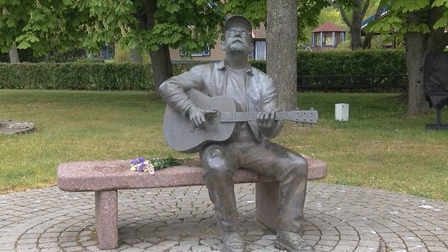 Šiandien Lietuvos muzikos legendai V. Kernagiui būtų sukakę 69-eri