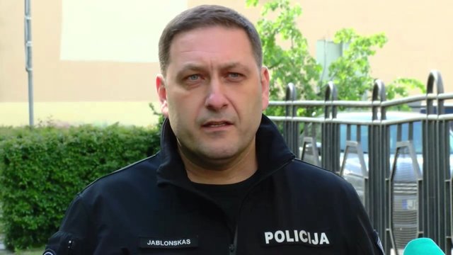 Policija atskleidė daugiau detalių apie plėšimą kelyje Vilnius – Klaipėda: „Pradžia yra, bus ir pabaiga“