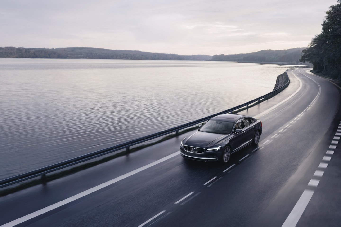 Nuo šiol kiekvieno naujo „Volvo“ automobilio maksimalus greitis bus ribojamas iki 180 km/val. <br>Autorių nuotr.