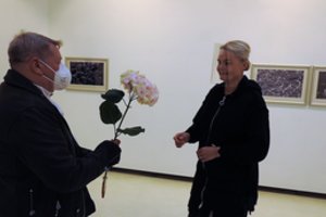 Klaipėdos kultūra atgyja – kaukėti žiūrovai salėse ir koronaviruso atšvaitai kūriniuose