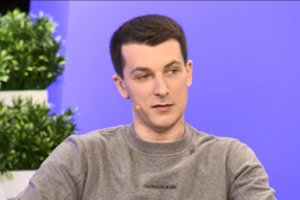 Anapilin išėjusio aktoriaus Arūno Storpirščio sūnus Simonas: „Daugelis galvojo, kad tėtis mane prastūmė“