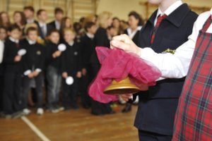 Lietuvoje abiturientams skambės paskutinis skambutis, šiemet jis kitoks