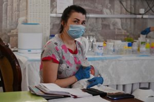 Pandemija smogė ir pakaitinei motinystei: stiprėja kalbos apie instituto perreguliavimą