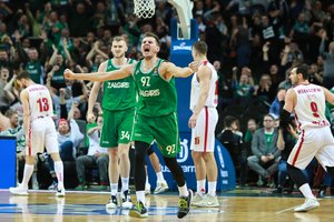 Emocingas vaizdo klipas: sezoną baigiantis „Žalgiris“ jautriai padėkojo sirgaliams