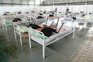 Rusijos turtuoliai kovai su pandemija teikia „labdarą“ – atsiima keliagubai