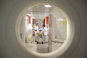 Paskaičiavo, kas lauktų Lietuvos, pasirinkus švedišką kovos su COVID-19 kelią