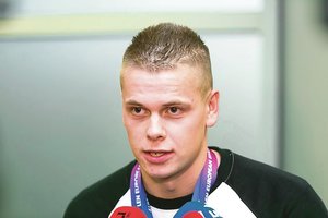 D. Rapšys toliau klimpsta į skandalus: Panevėžyje greitį viršijo 45 km/val. jau neturėdamas teisių