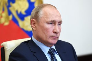 Negirdėtas įvykis: atleistas regiono vadovas nusprendė į teismą paduoti V. Putiną