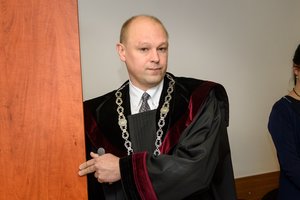 Teisėjų taryba atidėjo svarstymą dėl neblaivaus prie vairo įkliuvusio teisėjo