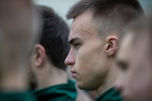 „Kauno Žalgiris“ paskolino jauną gynėją žemesnės lygos komandai