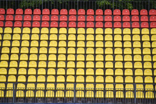 LFF stadione – sostinės komandų „Žalgirio“ ir „Riterių“ dvikova.<br>V.Ščiavinsko nuotr.