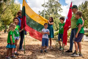 Trisdešimt medžių Lietuvai – po pandemijos atsigaunančioje Kipro saloje