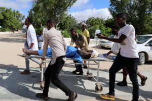 Somalyje per sprogimą autobuse žuvo mažiausiai 10 žmonių