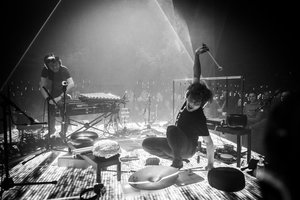 Paulius Kilbauskas pristatė gyvai šv. Kotrynos bažnyčioje įrašyto albumo singlą „Dawn Live“