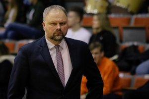 Latvis U. Helmanis neatsisakytų „Ryto“ stratego posto