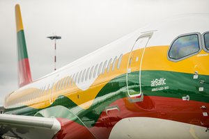 „AirBaltic“ skelbia, kada pradės tiesioginius skrydžius iš Vilniaus į Paryžių