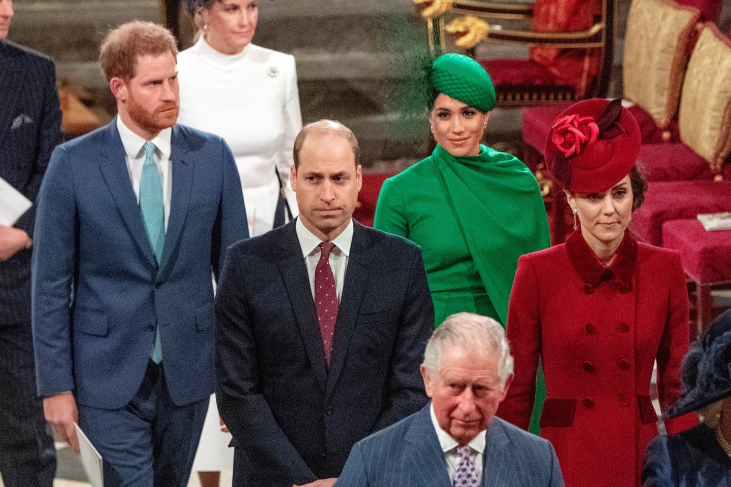  Princas Harry, Williamas, Meghan Markle, Catherine Middleton ir Charlesas (priekyje).<br> Reuters/scanpix nuotr.
