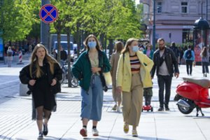 Kitąmet svarstoma paskelbti papildomą nedarbo dieną