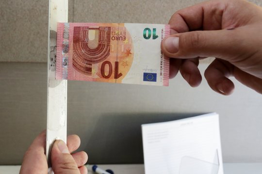Irena Valiušaitienė. Sukčiai ir jų pinigų išviliojimo schemos nedings – štai ką reikia žinoti  
