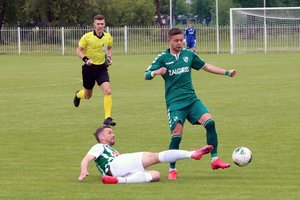 Dviejų „Žalgirių“ mūšyje – begalė kortelių ir vaikiškas įvartis