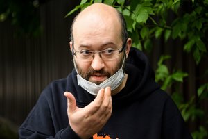 Rusijoje po 10 parų arešto į laisvę paleistas žurnalistas I. Azaras