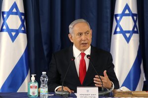 B. Netanyahu ragina sugrąžinti Iranui sankcijas