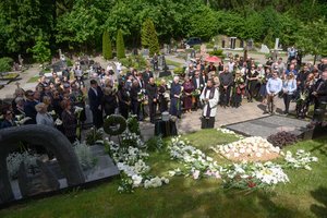 Gediminas Girdvainis amžinojo poilsio atgulė Menininkų kalnelyje